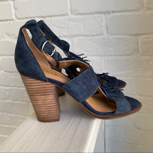 Lucky Brand Fringe Suede Block Heel Shoes 7 - Picture 9 of 16